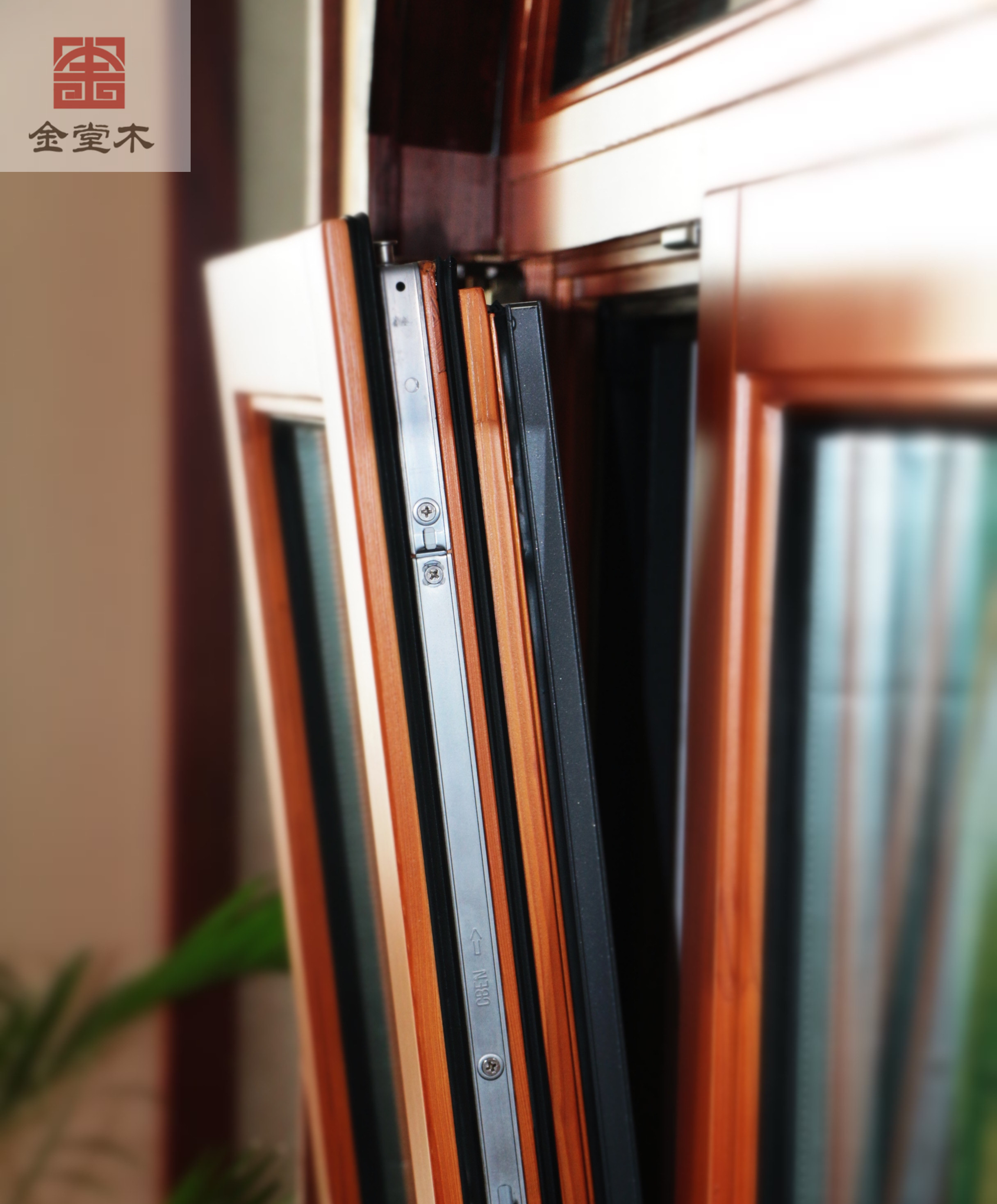 鋁包木門窗細節(jié)展示