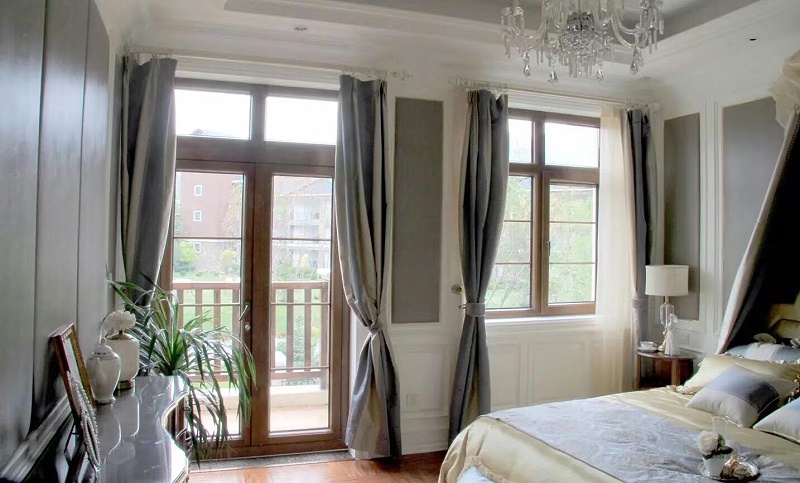 節(jié)能鋁包木門窗展示