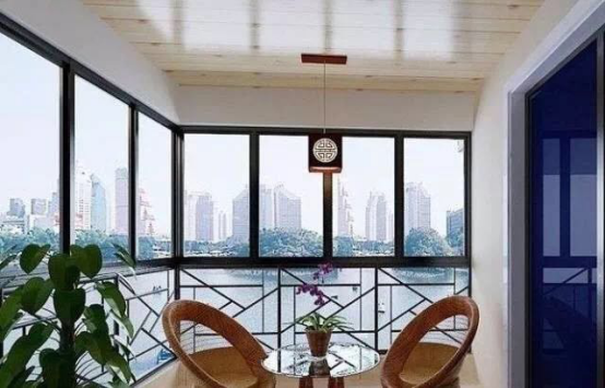 鋁木復(fù)合門窗