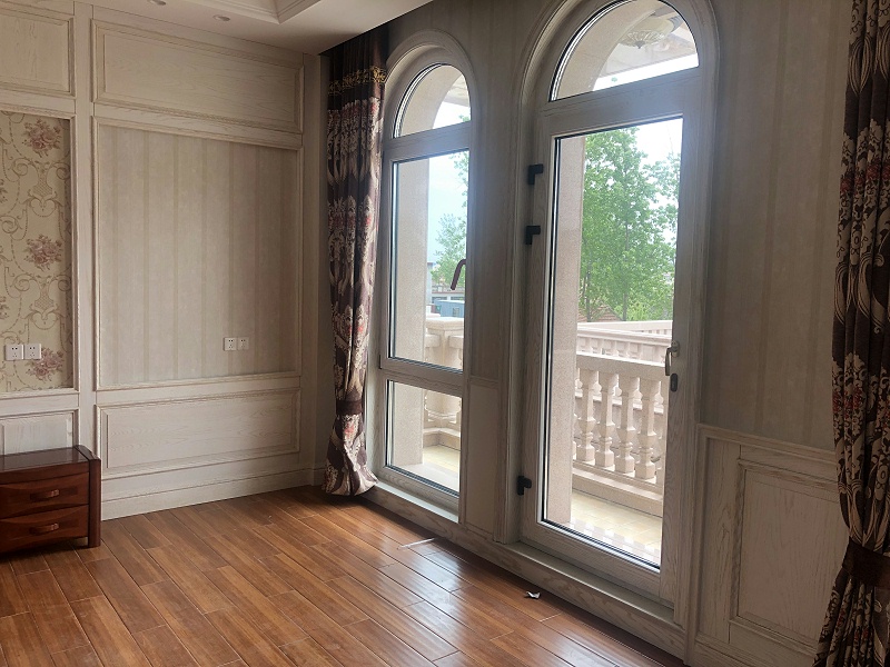 隔音鋁包木門窗展示