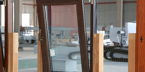 為什么鋁包木門窗價(jià)格差距如此大-不妨了解這幾點(diǎn)