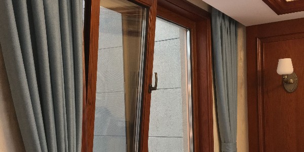 定制隔音鋁包木門窗如何搭配才能起到錦上添花的效果？