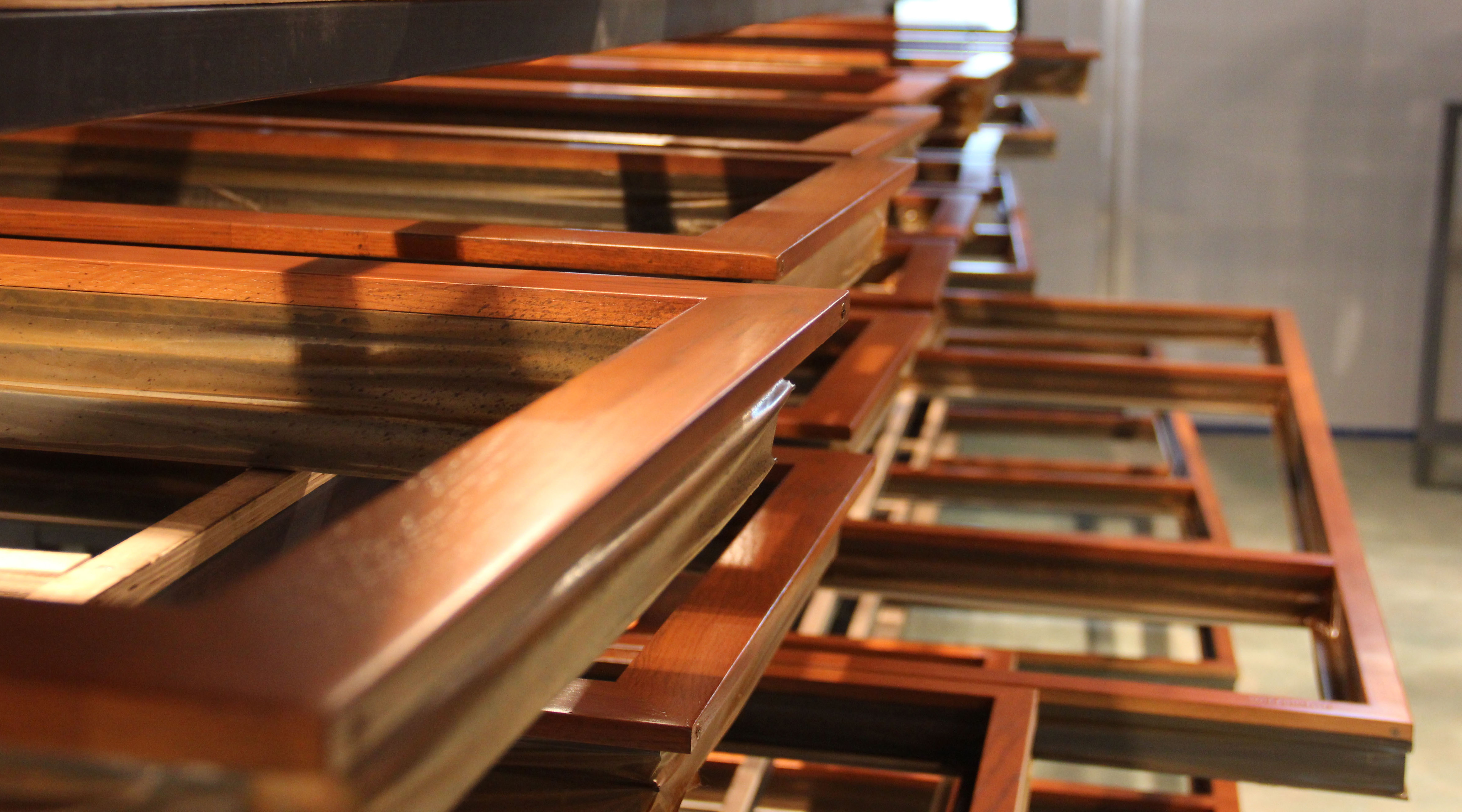 紅橡鋁包木門(mén)窗