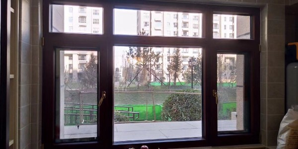 正規(guī)鋁包木門(mén)窗廠家-提供終身售后無(wú)困擾