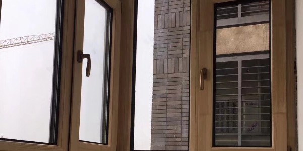 定制鋁包木門窗找哪家-性能與美觀都重要